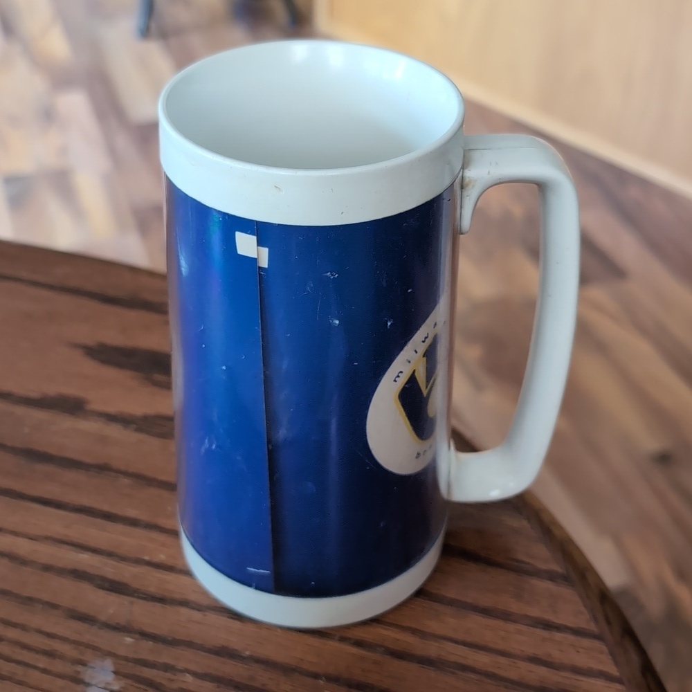 80s Milwaukee Brewers Beer Stein 16oz. Insulated Cup Plastic Double Walled - Picture 5 of 10